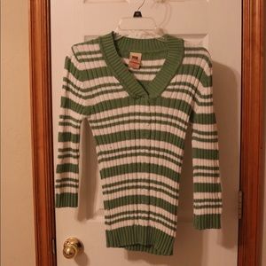 Women’s sweater